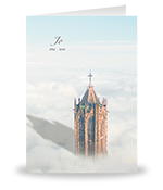 Domtoren in de wolken