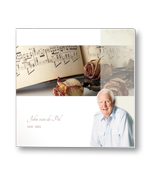 Rouwkaart met muziekblad en portret