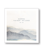 Rouwkaart met geschilderde bergen