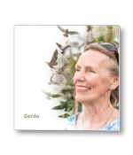 Rouwkaart met portret in vogel silhouette