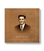 Rouwkaart met portret in retrostijl