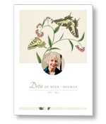 Rouwkaart met een illustratie van vlinders en een bloem