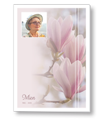 Rouwkaart met magnolia en een eigen foto in wit kader