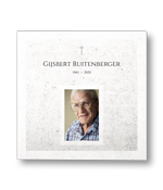 Rouwkaart met portret op abstracte achtergrond