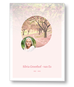 Rouwkaart met bloesembomen en portret in cirkels