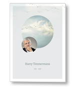 Rouwkaart met vliegende vogels en portret in cirkels