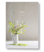 Veldbloemen in een vaas