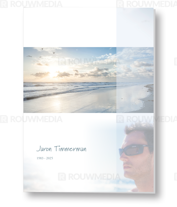 Rouwkaart Rouwkaart met strand en portret - voorkant