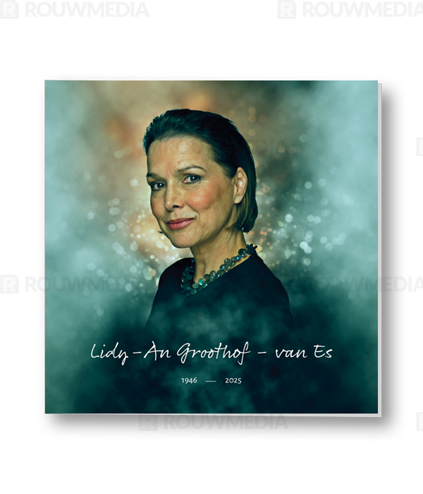 Rouwkaart Rouwkaart met bewerkt portret - voorkant